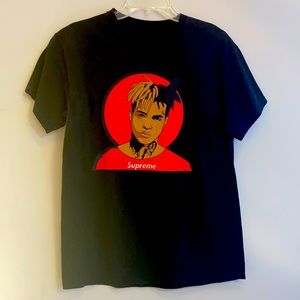 X Supreme TEE (Small-Unisex)
